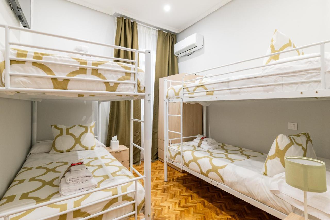 Centrico Apartamento Con 3 Banos En Puerta Del Sol Y Atocha Madrid Esterno foto